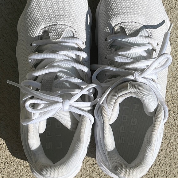 Under Armour Youth 1.5 Football Cleats - Picture 3 of 5